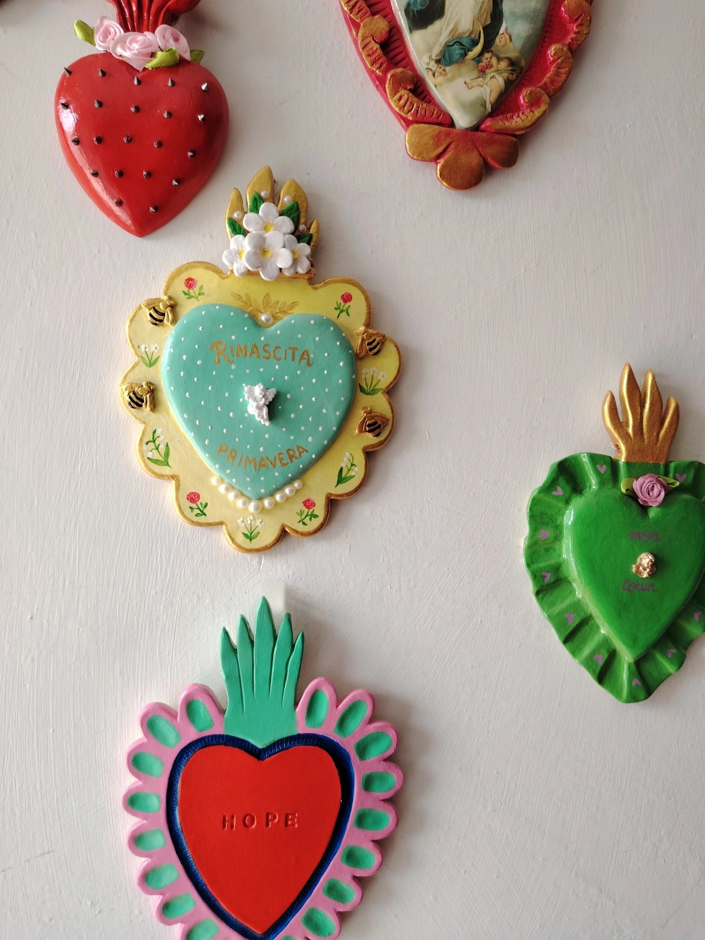 Cuore sacro primavera decorazione murale