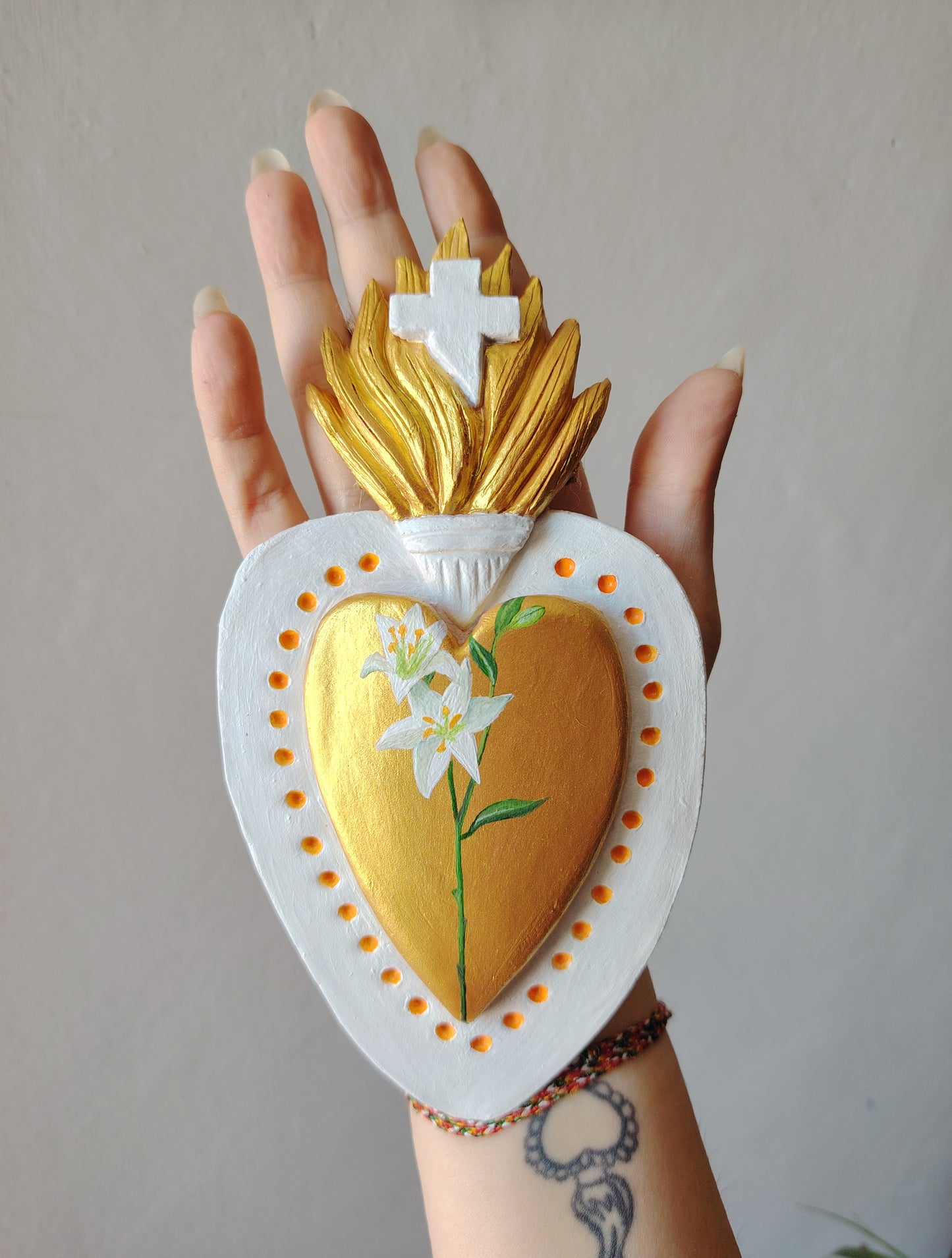 Ex voto croce con giglio