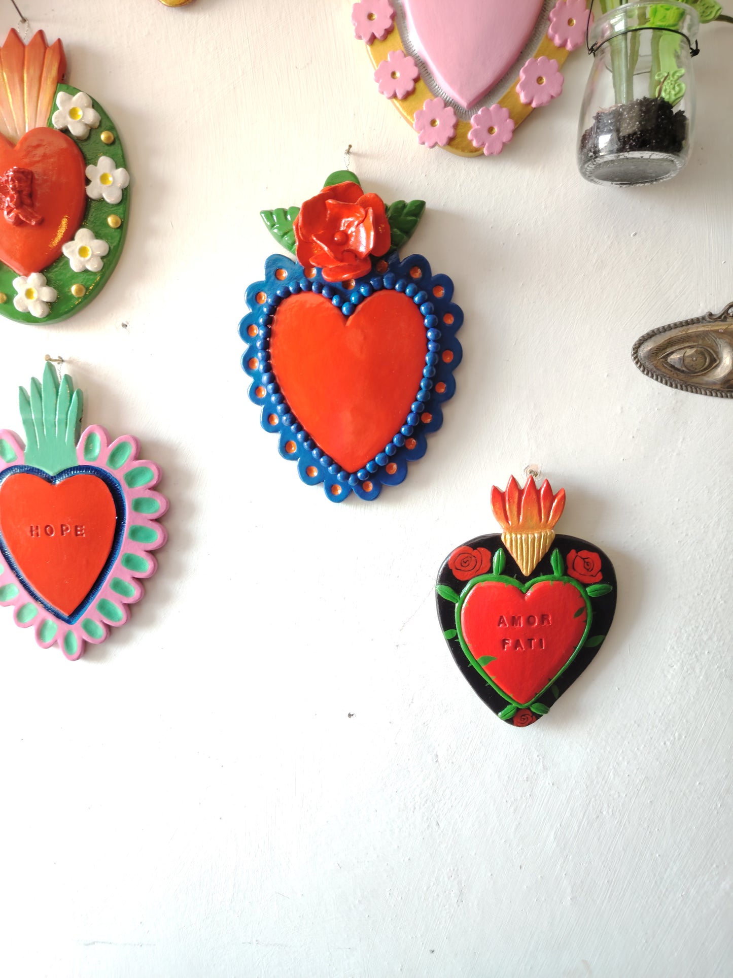 Decorazione ex voto cuore sacro M amor fati